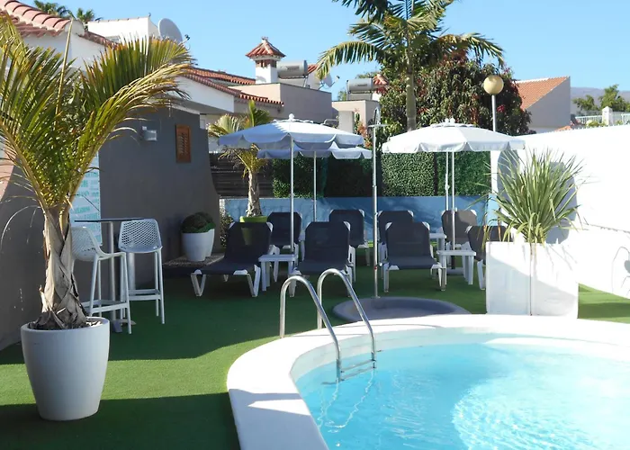 아파트 Boys Men Only Solo Hombres