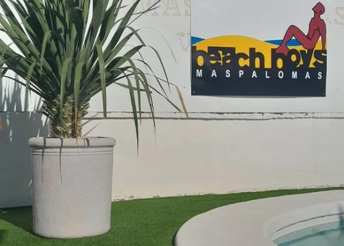 Boys Men Only Solo Hombres 아파트