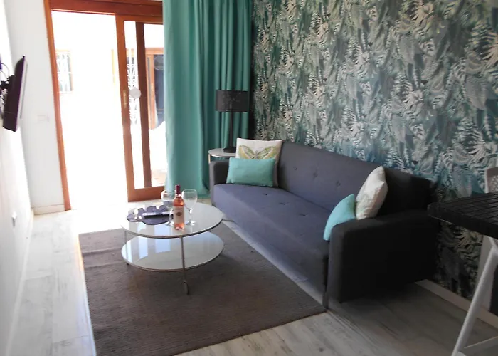 아파트 Boys Men Only Solo Hombres *