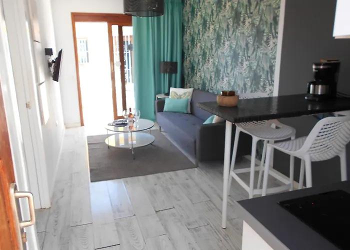 Boys Men Only Solo Hombres *